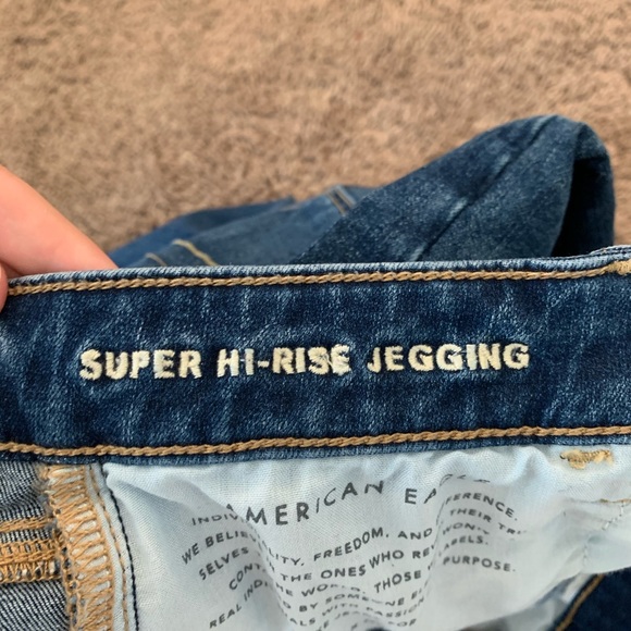 American Eagle Jeans - Picture 6 of 6